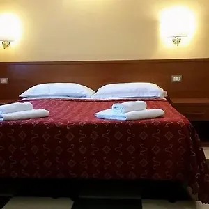 Alojamento de Acomodação e Pequeno-almoço Incantoromano, Roma